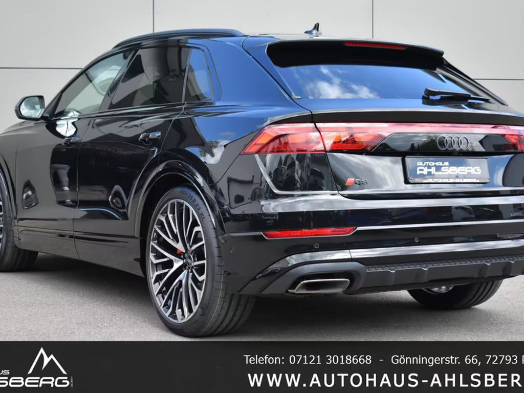 Audi Q8