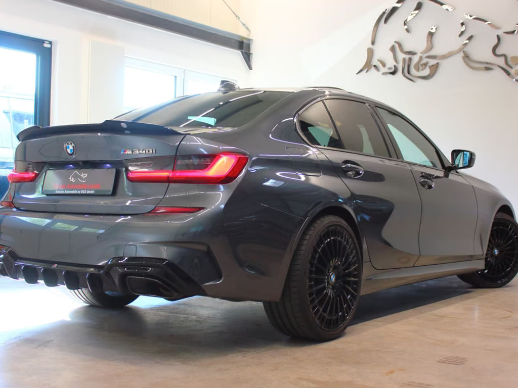 BMW M340
