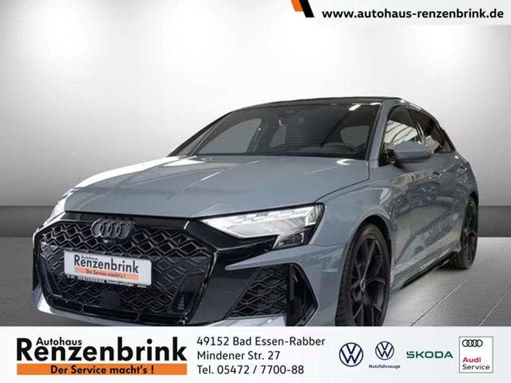 Audi RS3 Sportback Sedan S-Tronic