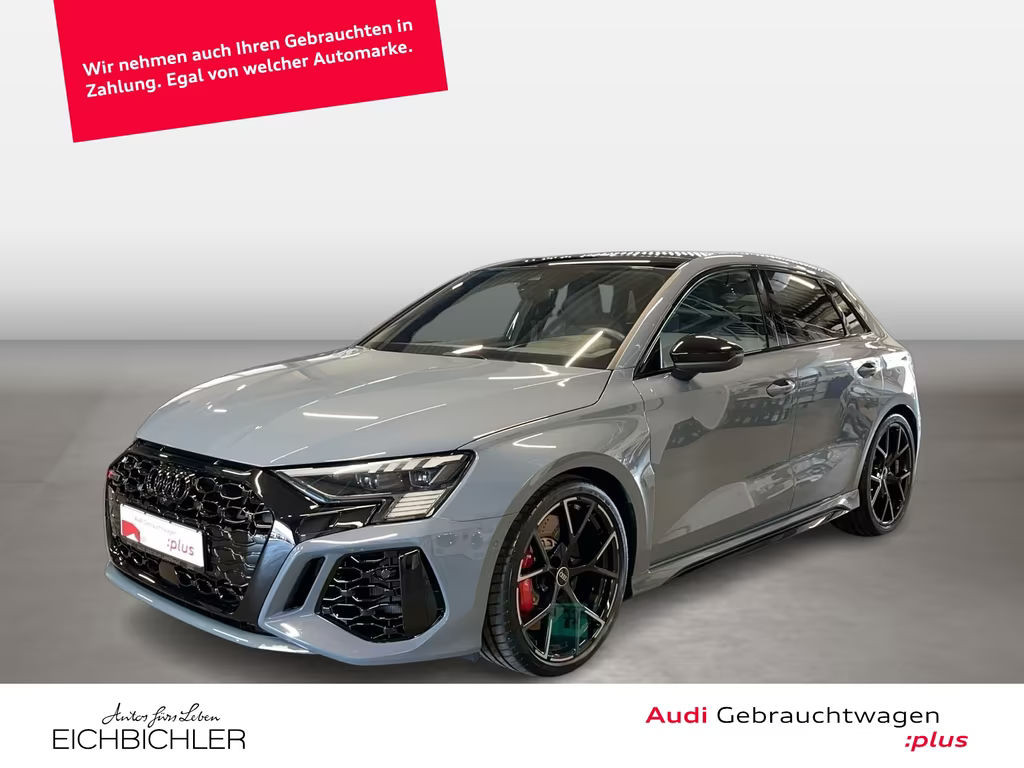 Audi RS3 Sportback Sedan S-Tronic