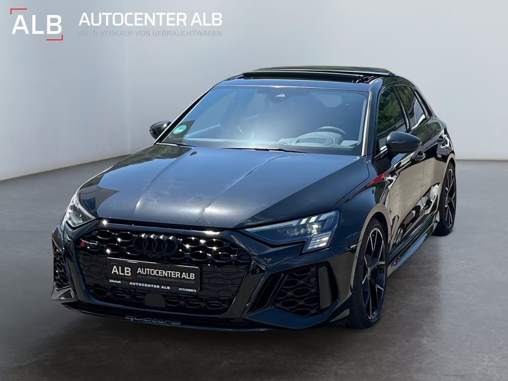 Audi RS3 Sportback Sedan Quattro