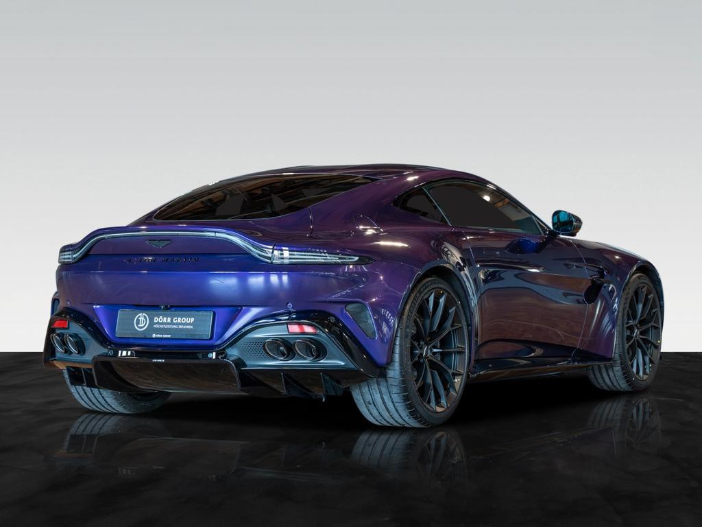 Aston Martin V8 Vantage