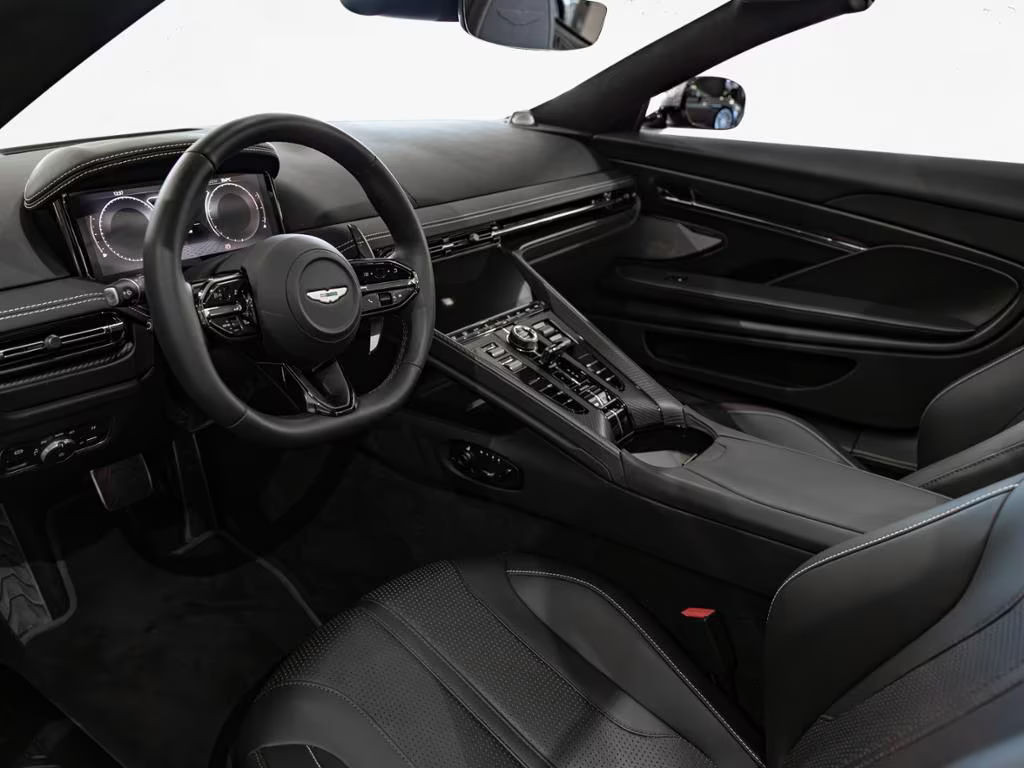 Aston Martin DB12