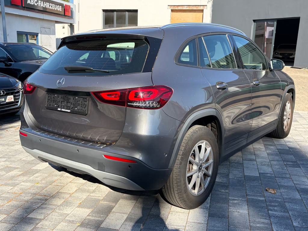 Mercedes-Benz GLA-Klasse