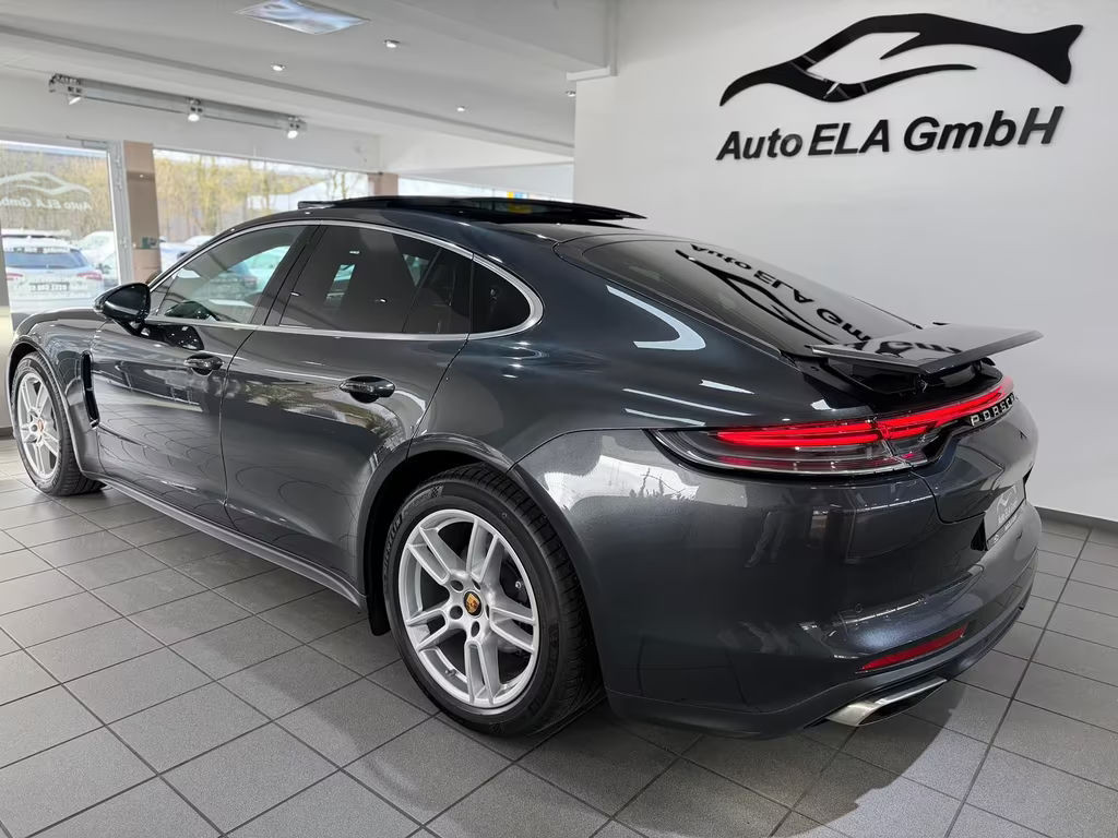 Porsche Panamera