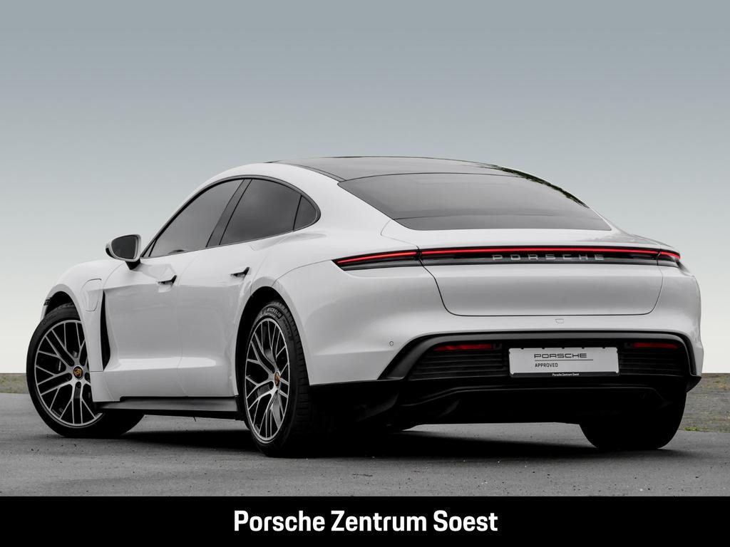 Porsche Taycan Performance Plus