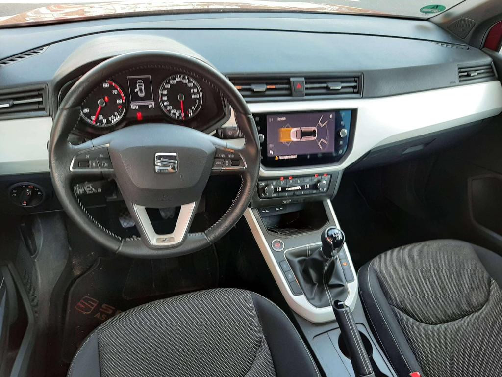 Seat Arona