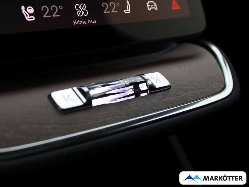 Volvo ES90