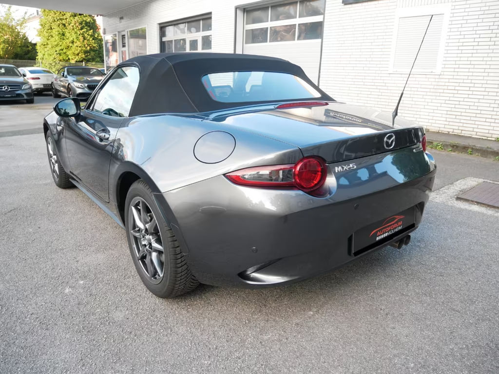 Mazda MX-5 Selection