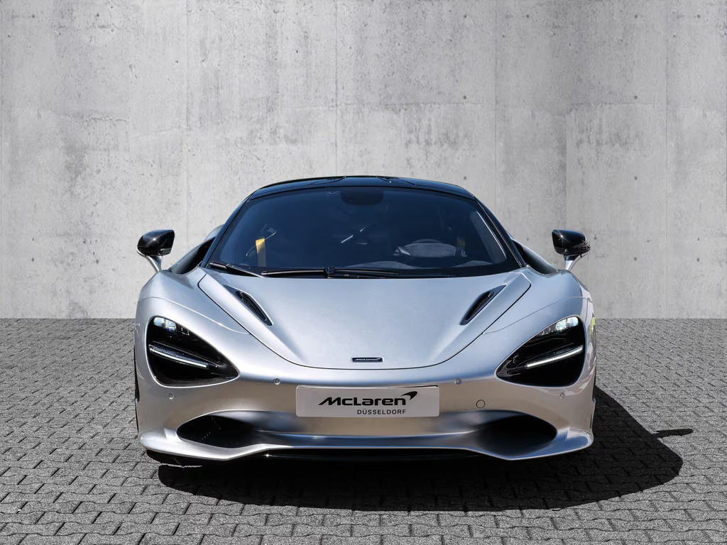 McLaren 750S