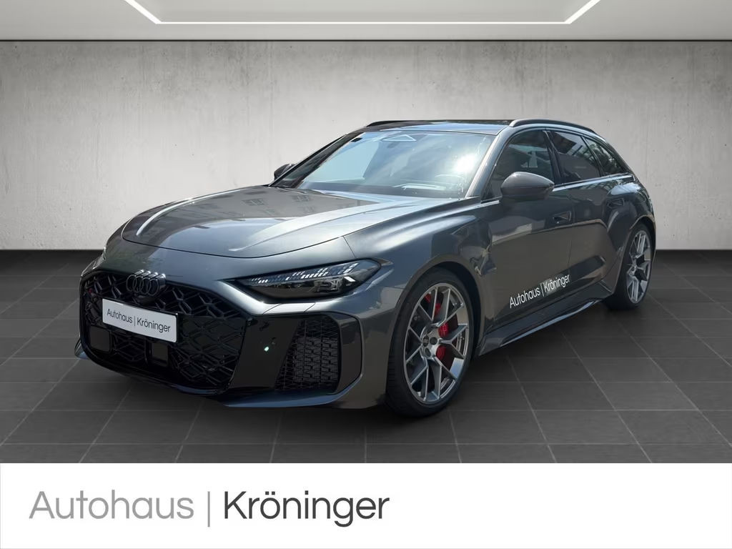 Audi RS5 Avant Quattro