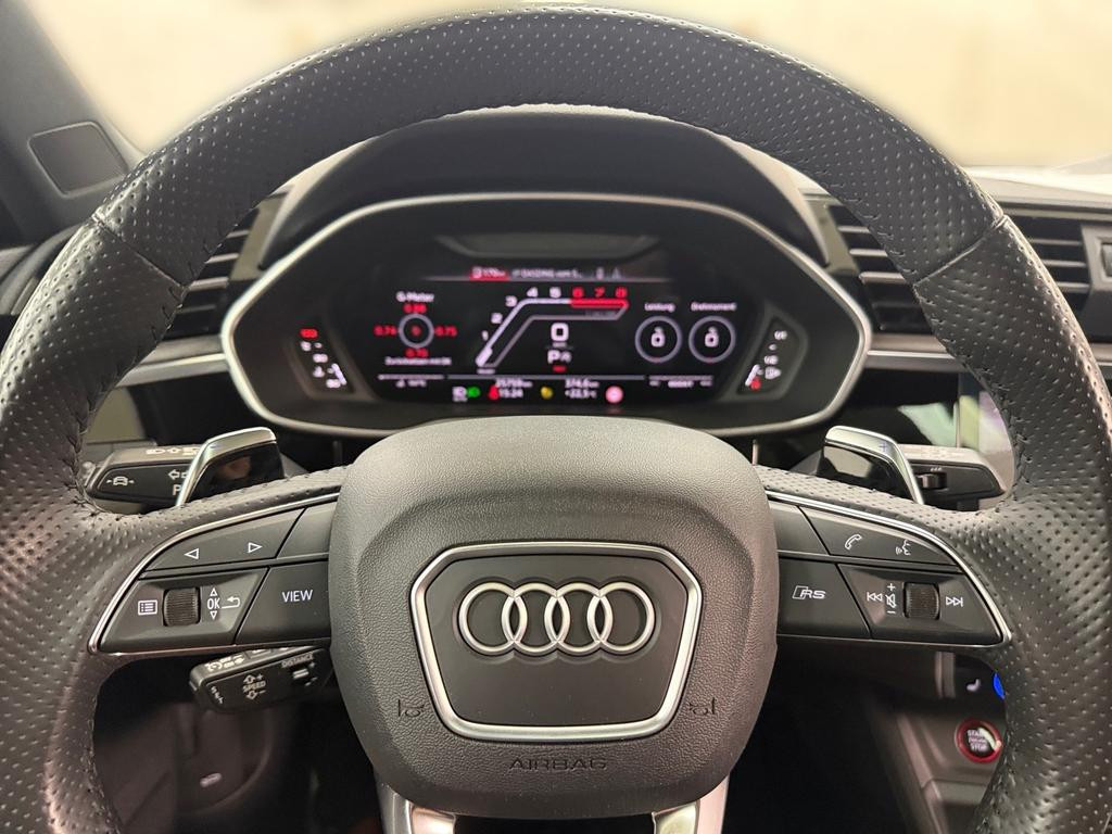 Audi RS Q3