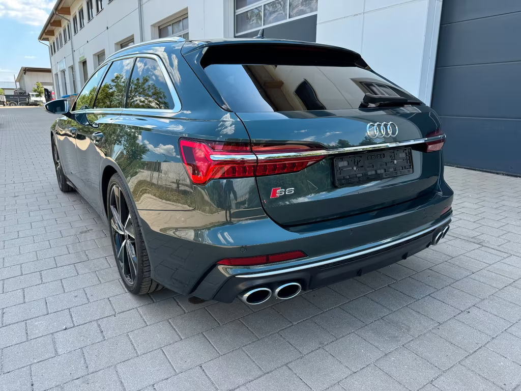 Audi S6