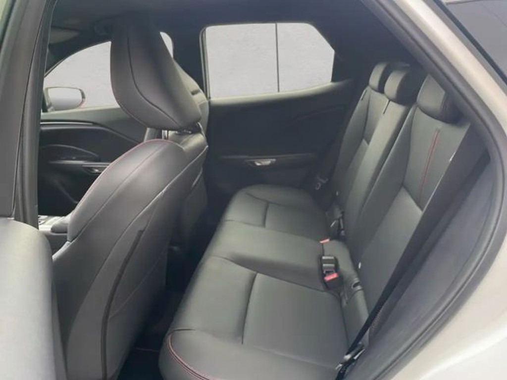 Lexus LBX