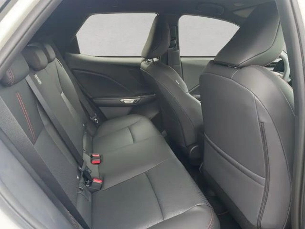 Lexus LBX