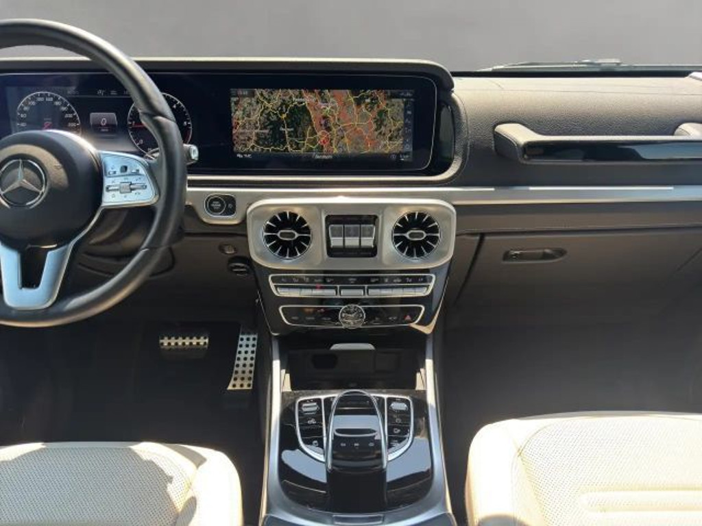 Mercedes-Benz G-Klasse