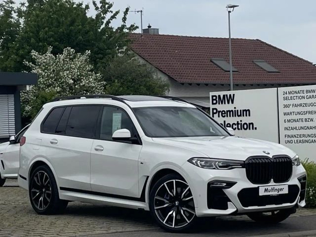 BMW X7