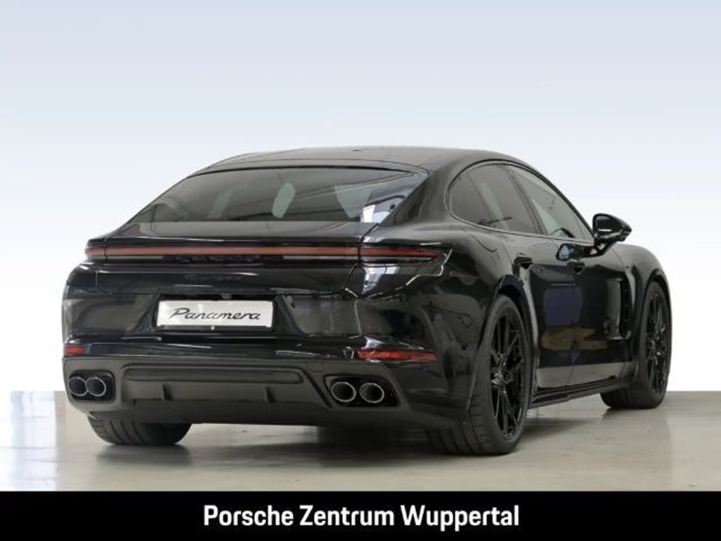 Porsche Panamera E-Hybrid 4