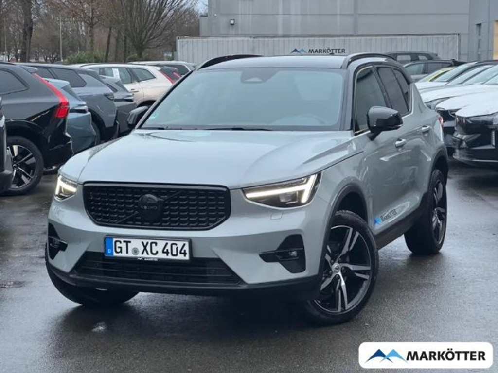 Volvo XC40 Plus