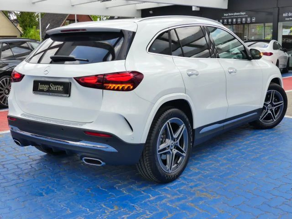 Mercedes-Benz GLA-Klasse