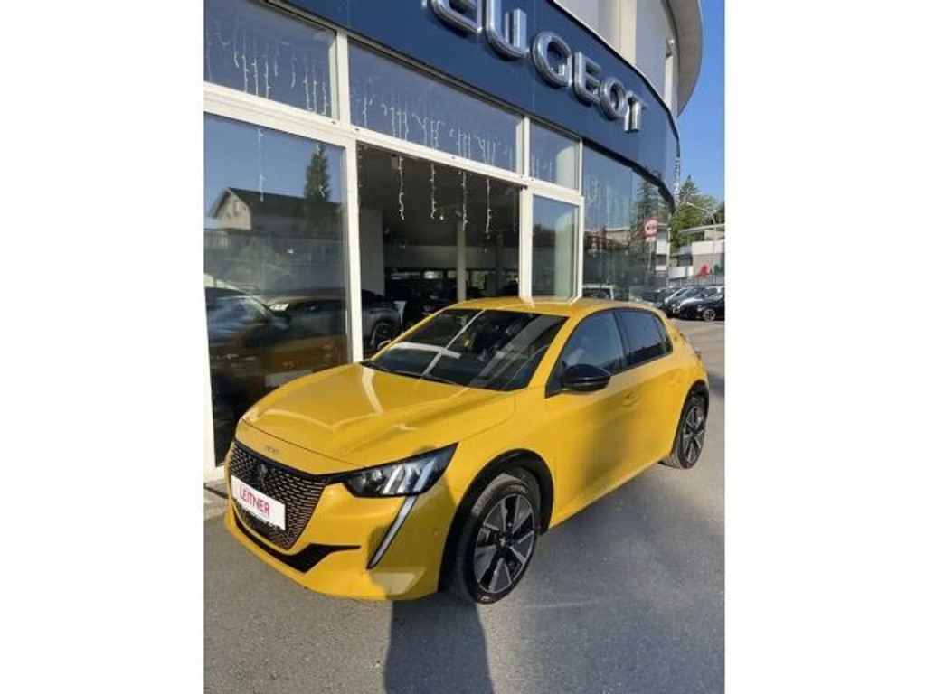 Peugeot e-208