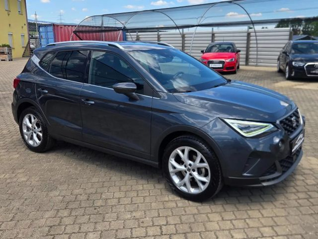 Seat Arona