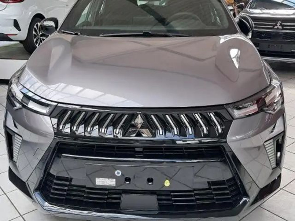Mitsubishi Grandis Diamant PLUS 1.3 T-Benziner 7-DCT