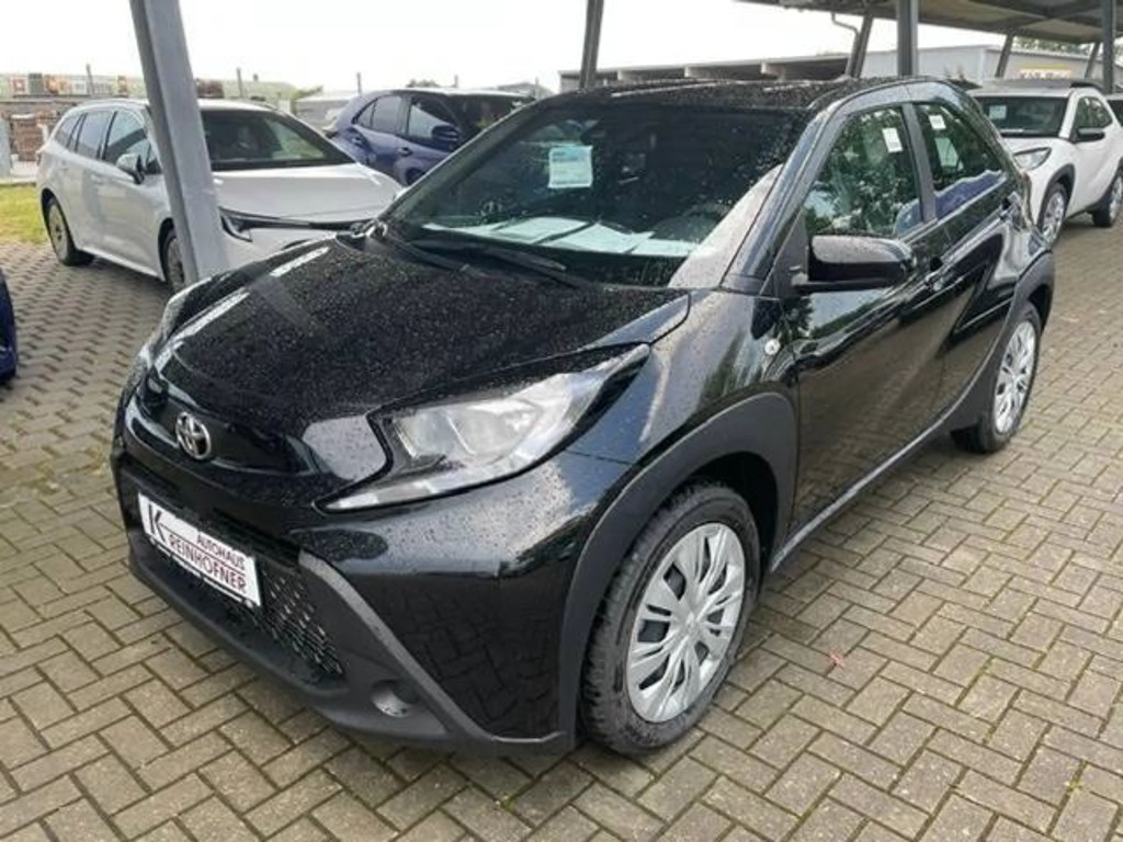 Toyota Aygo X Business