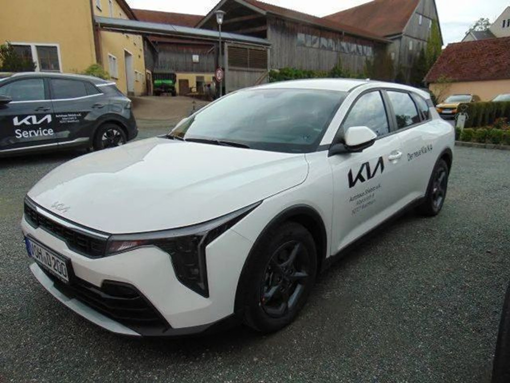 Kia K4