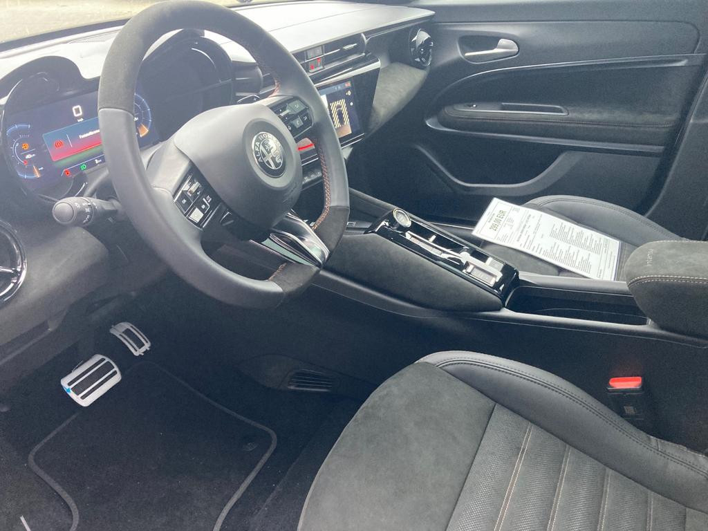 Alfa Romeo Junior