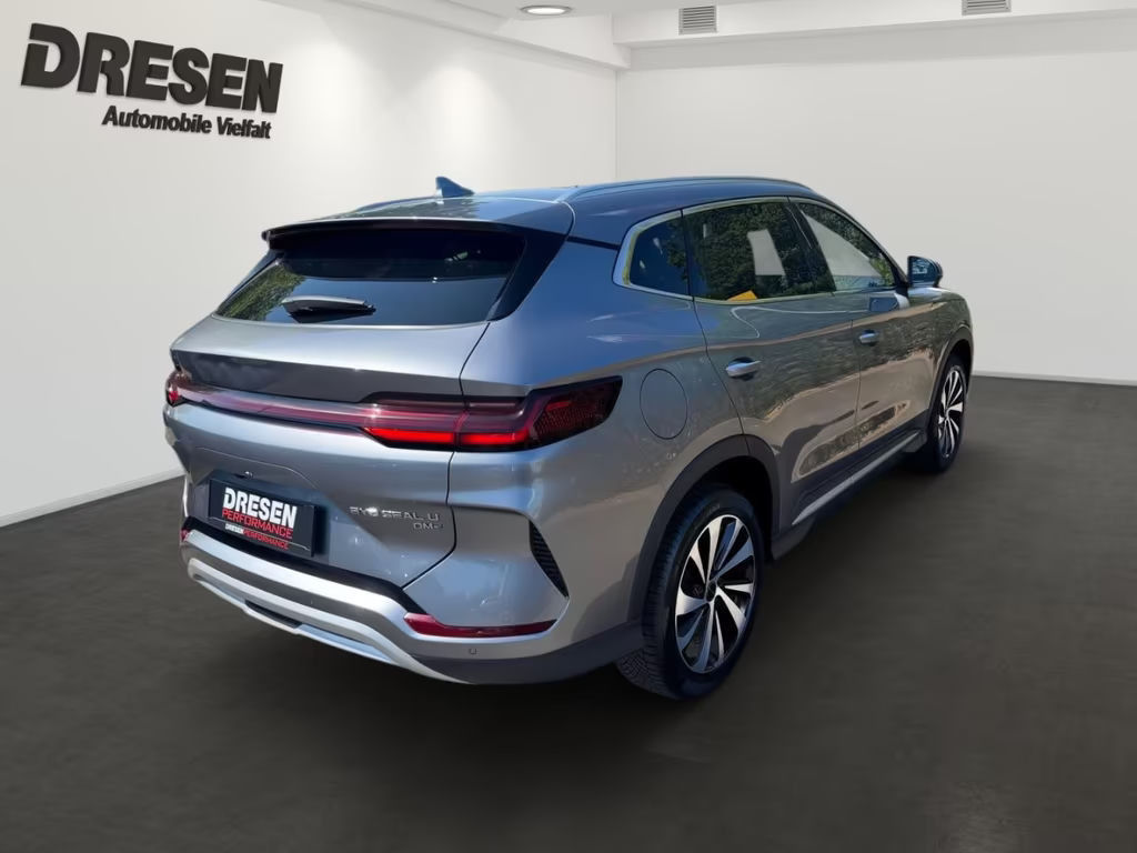 BYD Seal U