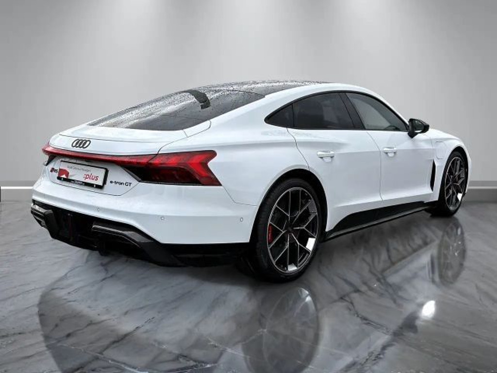Audi RS e-tron GT