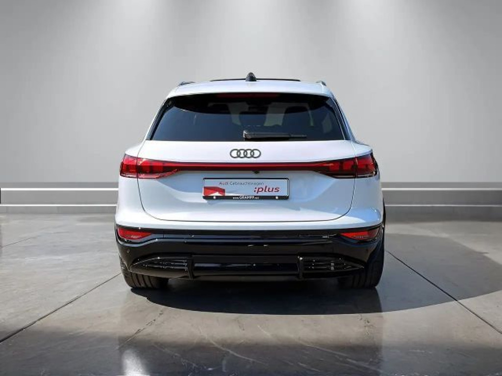 Audi SQ6 e-tron