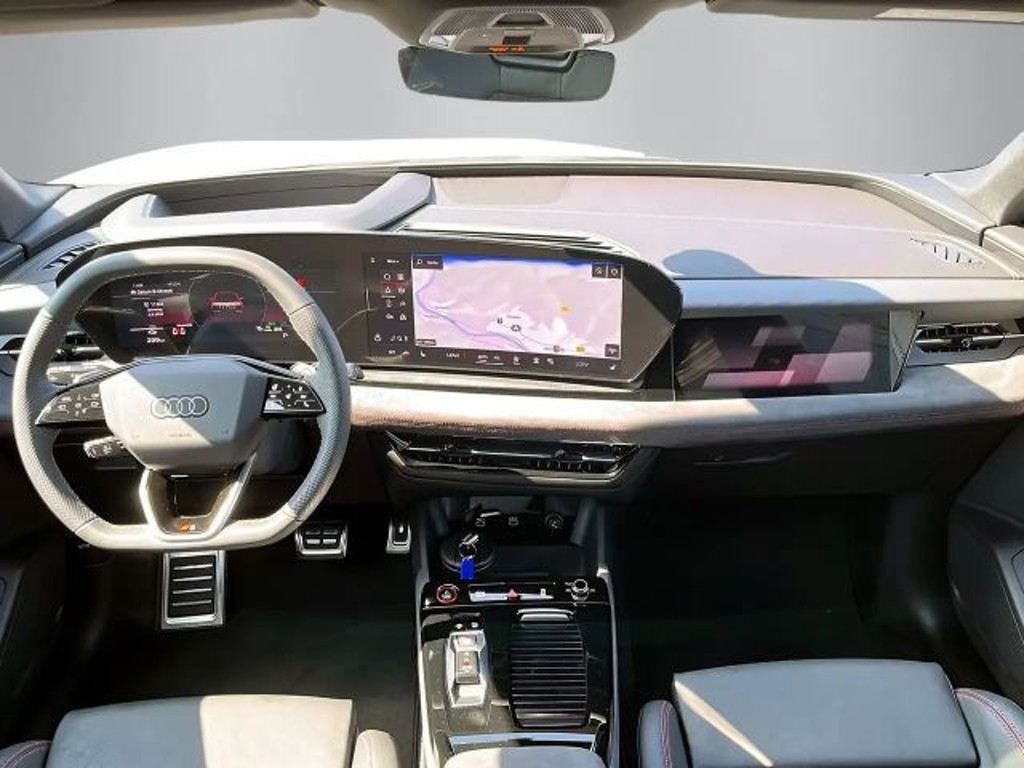 Audi SQ6 e-tron