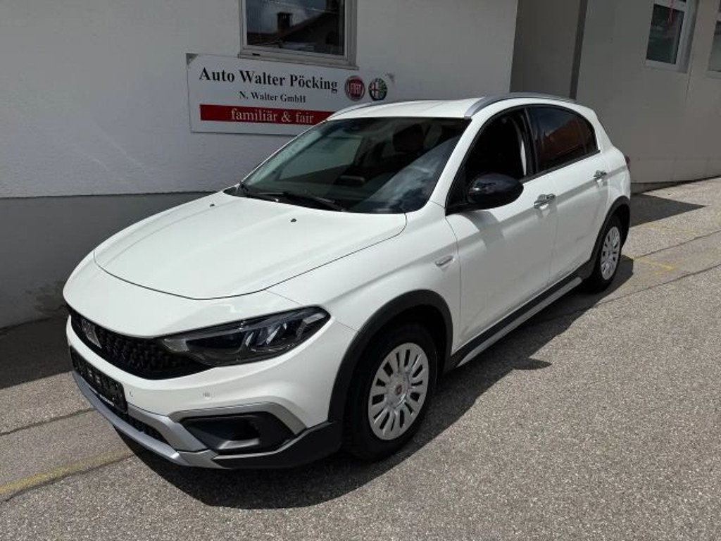 Fiat Tipo Cross