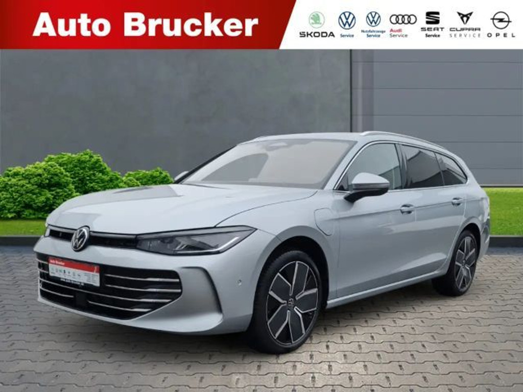 Volkswagen Passat Variant 1.5 TSI Elegance Elegance