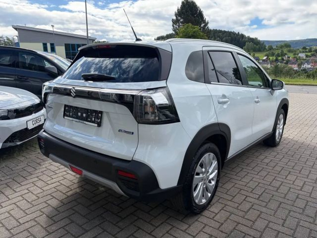 Suzuki S-Cross
