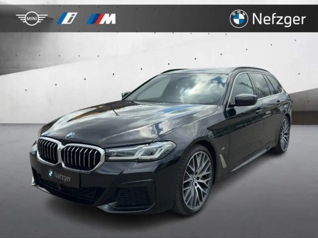 BMW 5 Serie 540 M-Sport xDrive Touring 540i