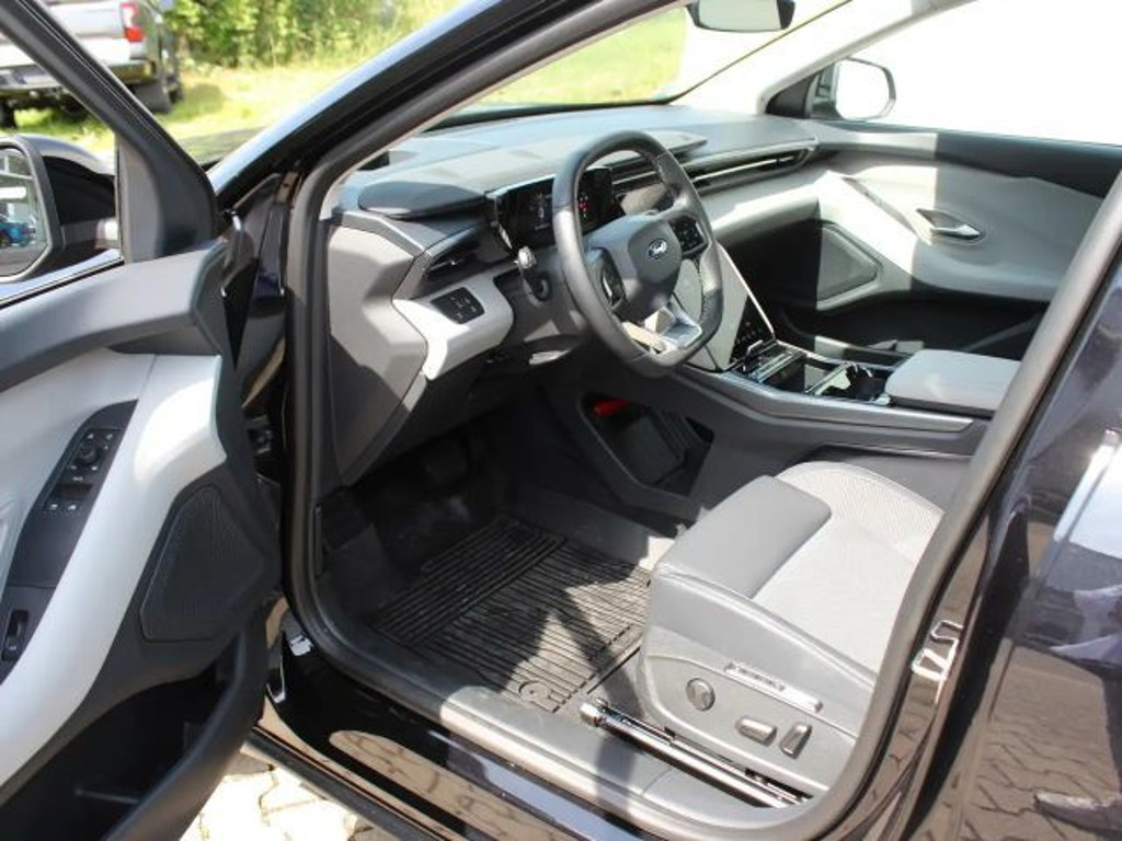 Ford Explorer RWD