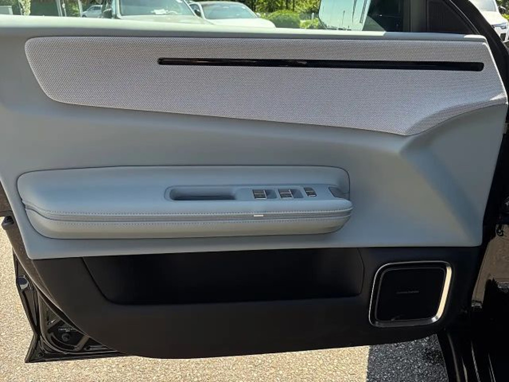 Polestar 4