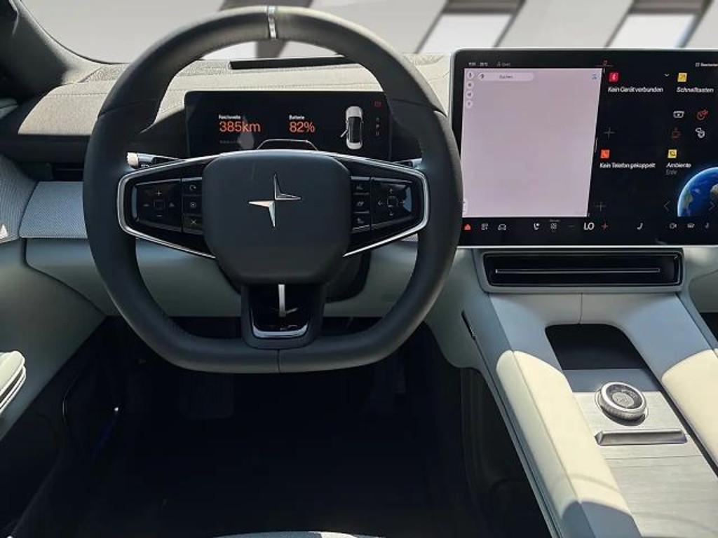 Polestar 4