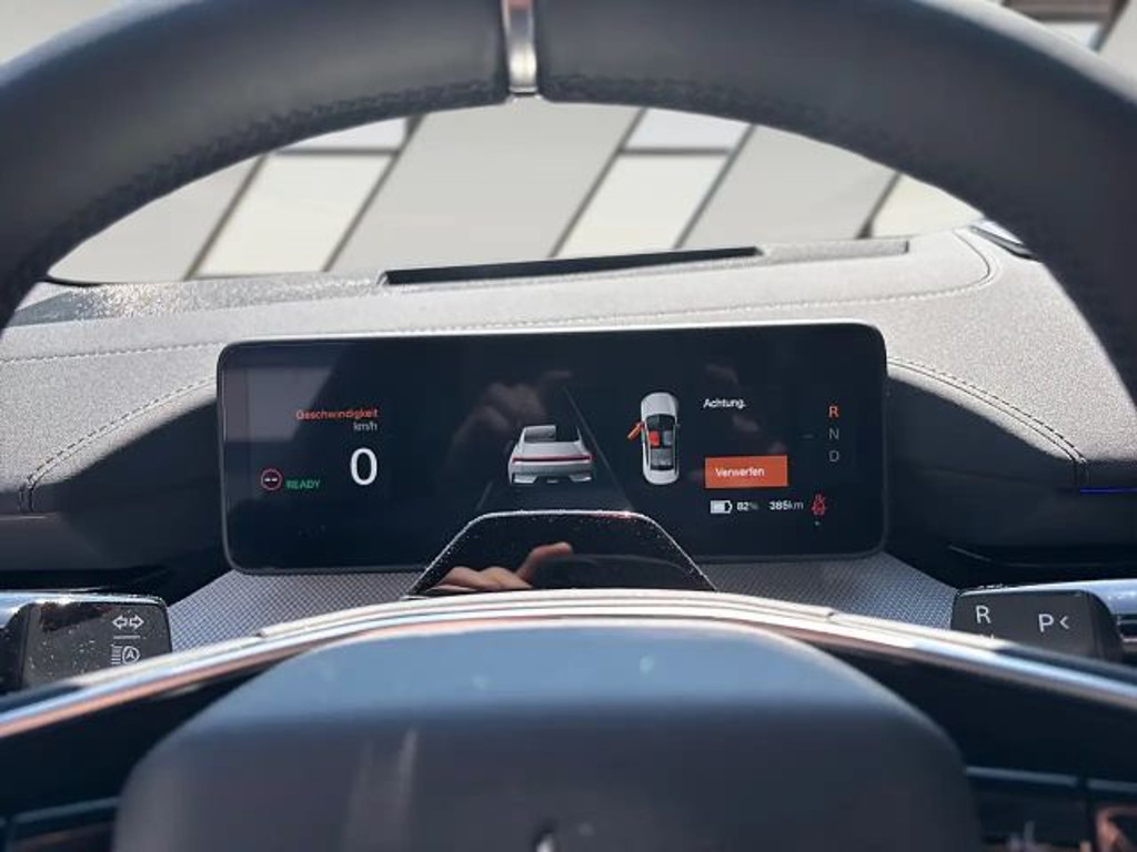 Polestar 4