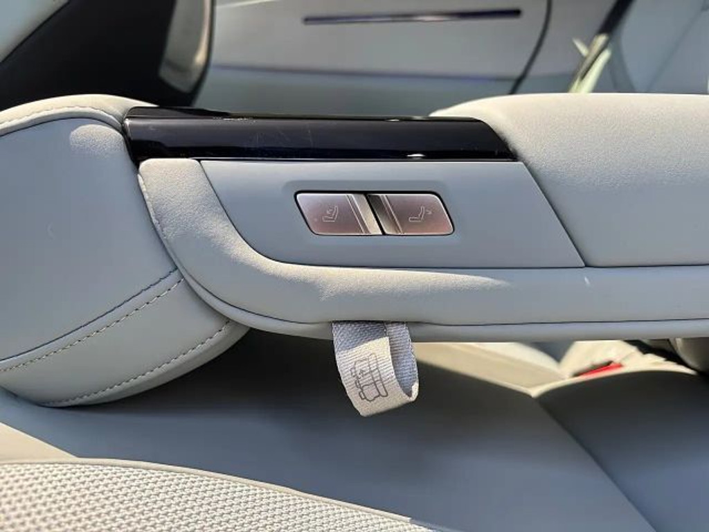 Polestar 4