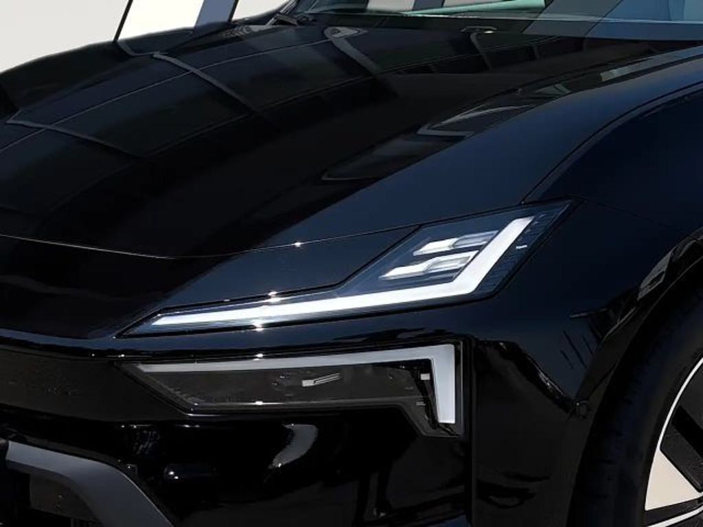 Polestar 4