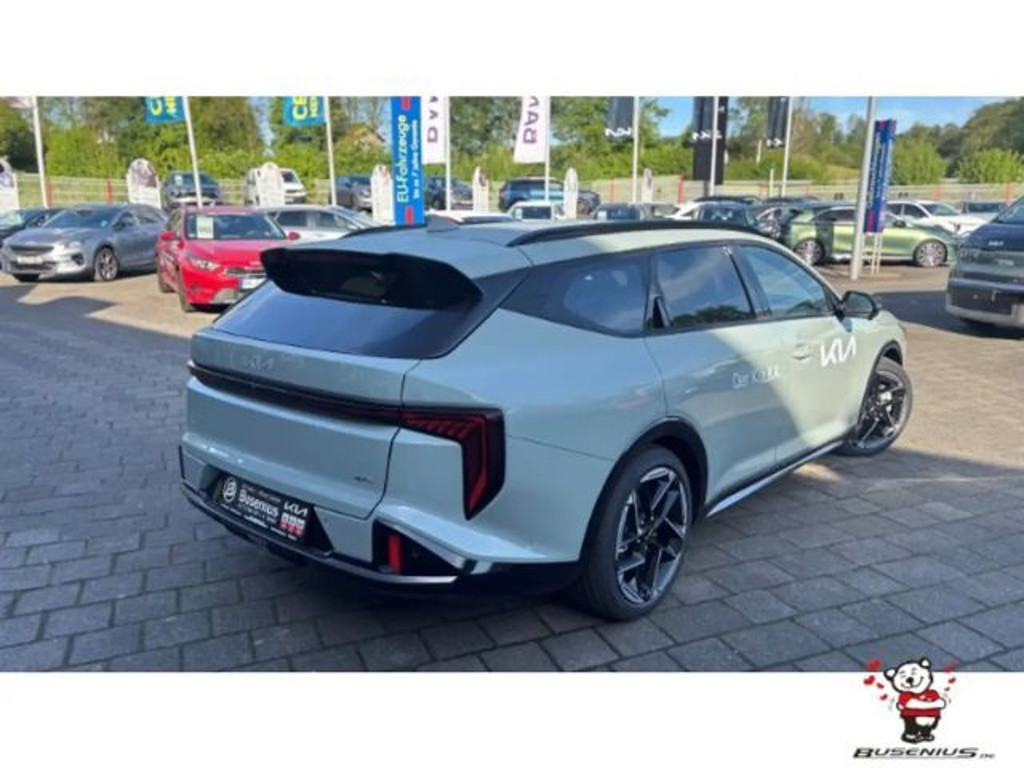 Kia K4