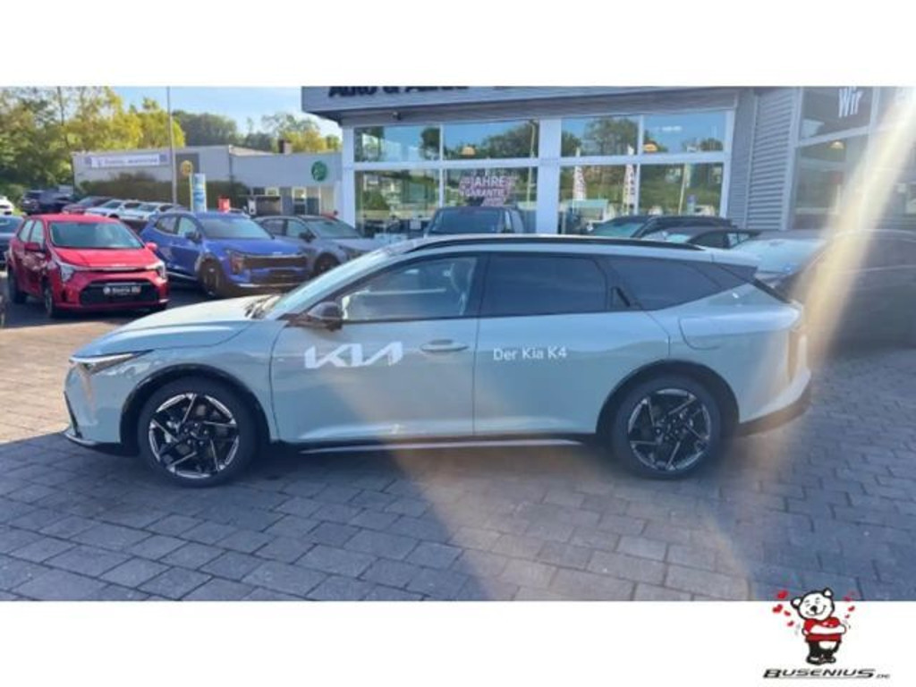 Kia K4