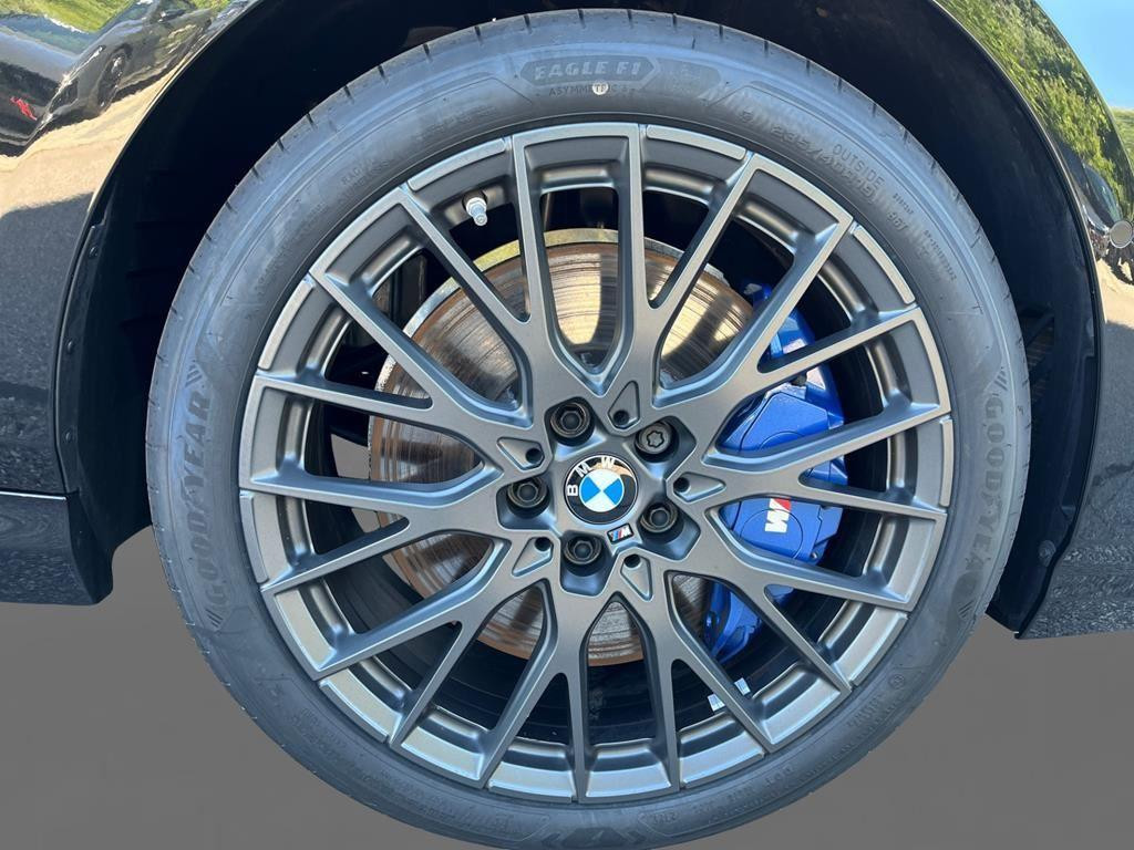 BMW M235
