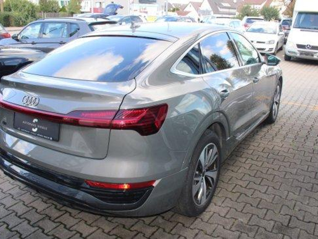 Audi Q8 e-tron