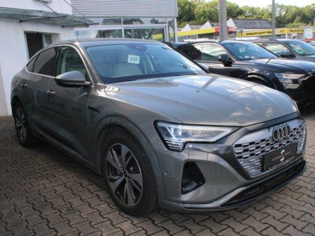 Audi Q8 e-tron