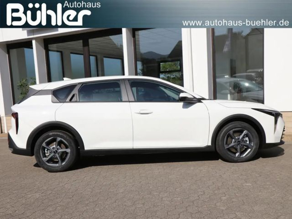 Kia K4